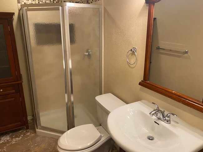 Building Photo - **MOVE-IN SPECIAL: $500 OFF!**