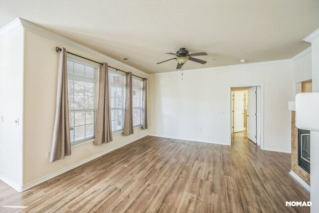 Building Photo - Charming 2BR Townhome in Broomfield