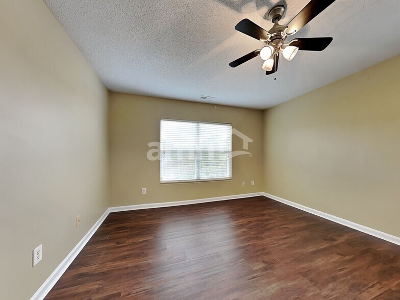 Building Photo - 3779 Marshlane Way