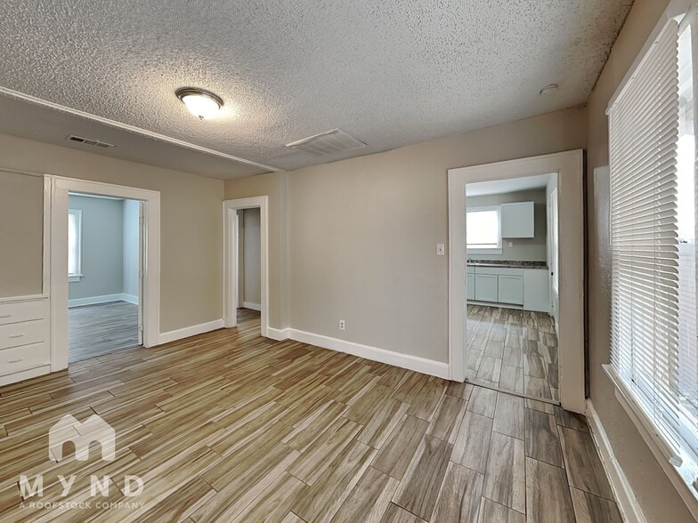 Building Photo - 2217 36th St