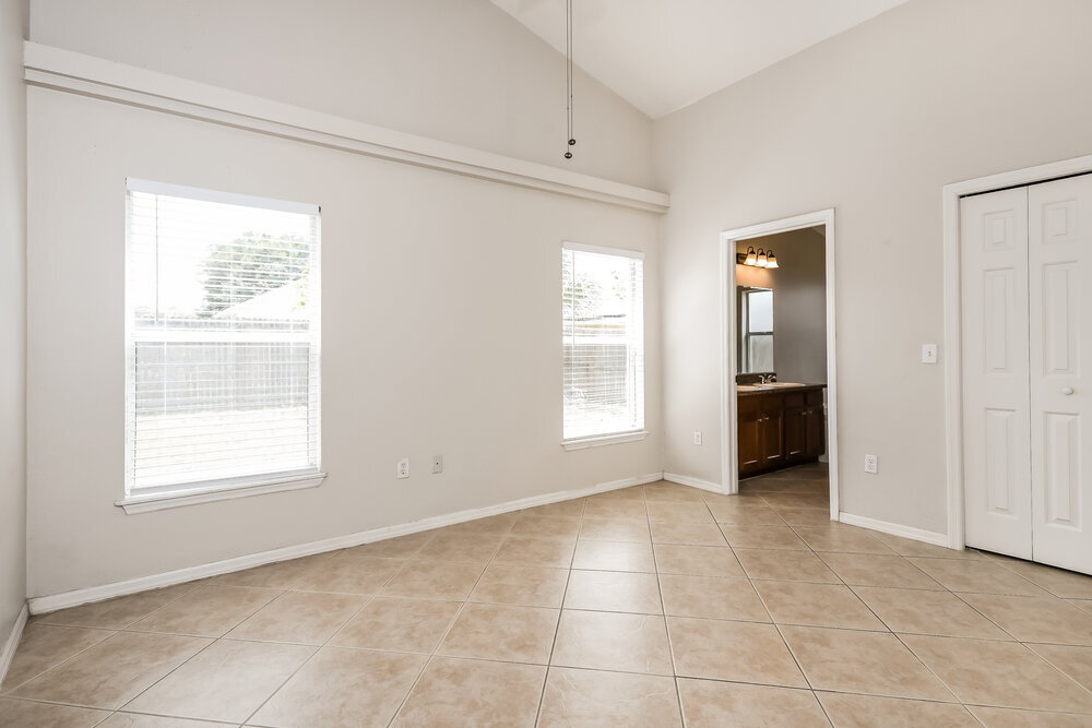 Building Photo - 10832 Rushwood Way