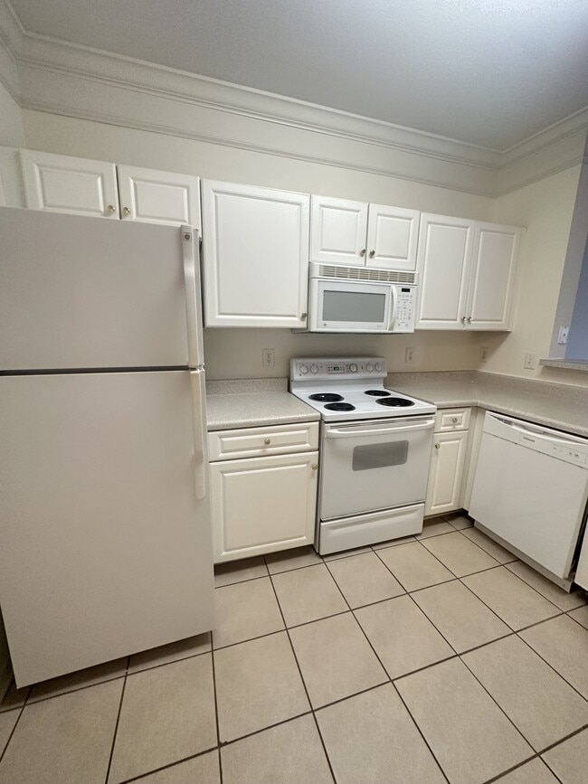 Building Photo - 2026 Whitemarsh Way