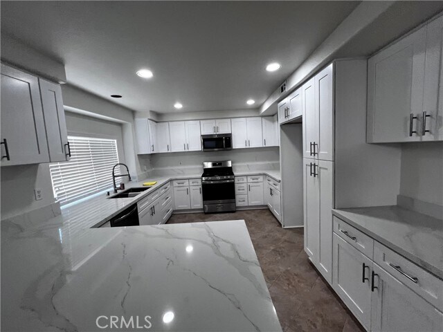Building Photo - 26290 Parton Ct