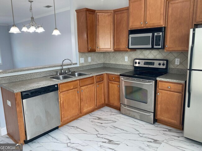 Building Photo - 417 Whitehall Rd