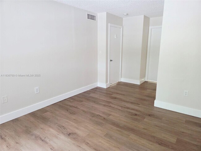 Building Photo - 15640 SW 80th St