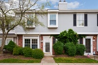 Building Photo - 330 Smithwold Rd