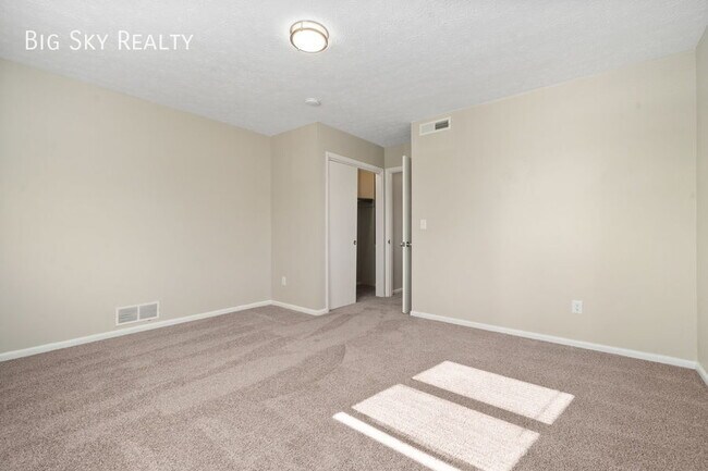 Building Photo - 110 North St