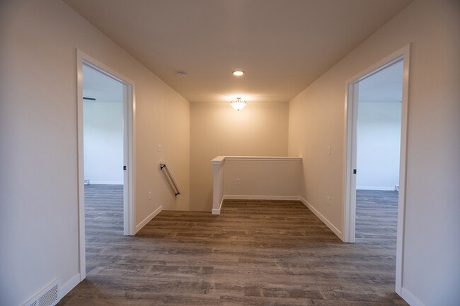 Building Photo - 3408 Green Pastures Ln