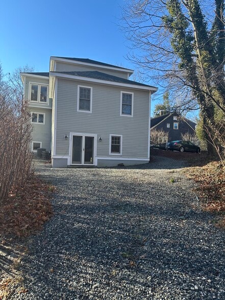 Building Photo - 43 Mc Cormack St