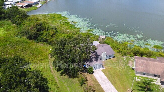 Building Photo - 1204 Honeytree Ln W