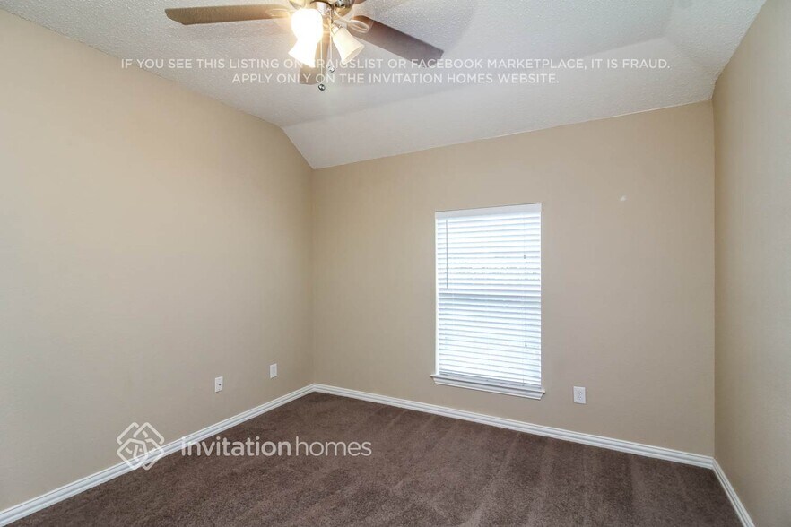 Building Photo - 1413 Ridge Meadow Dr
