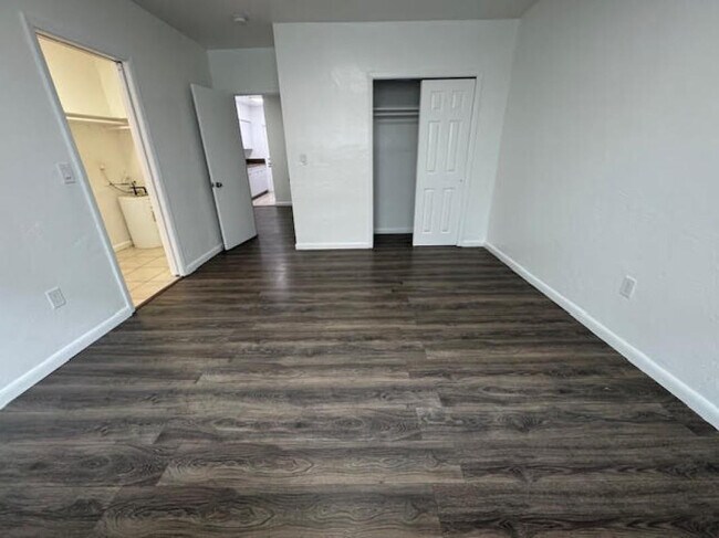 Building Photo - 7720 Abbott Ave