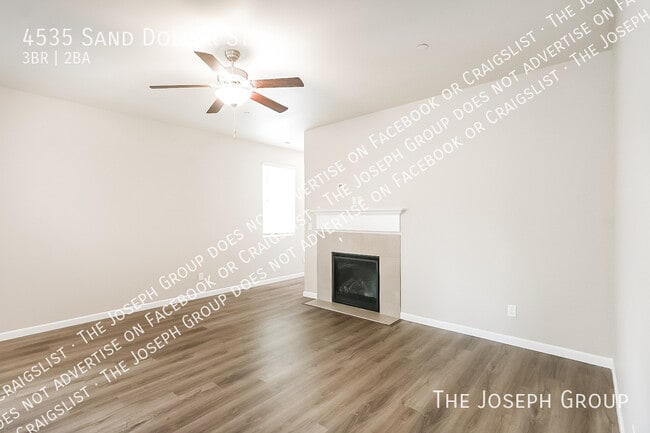 Building Photo - 4535 Sand Dollar Dr