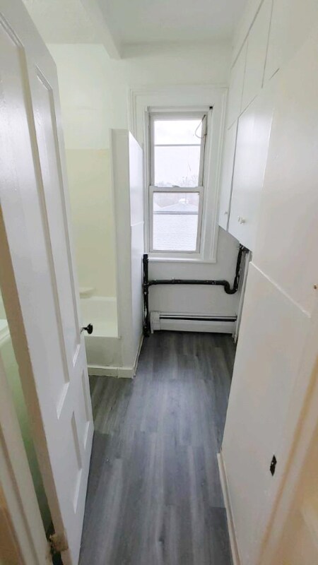 Building Photo - 118 Babcock St