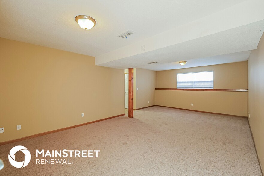 Building Photo - 3022 SW Shadow Brook Dr
