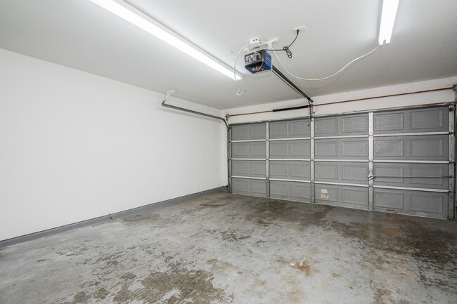 Building Photo - 22951 Twisting Pine Dr