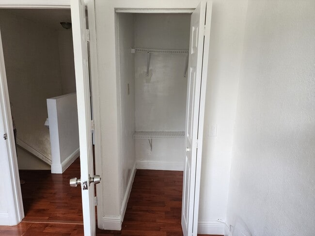 Building Photo - 8561 SW 109th Ave