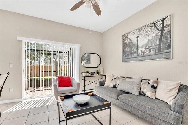 Building Photo - 2442 Caravelle Cir