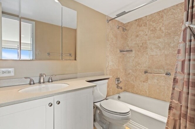 Building Photo - 4201 CATHEDRAL NW