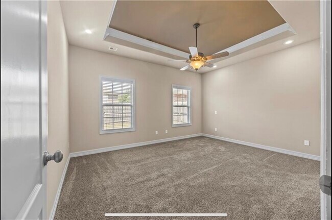 Building Photo - 3802 SW Osprey Dr