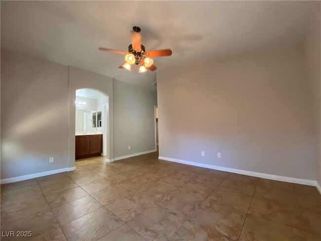 Building Photo - 5251 Sand Dollar Ave