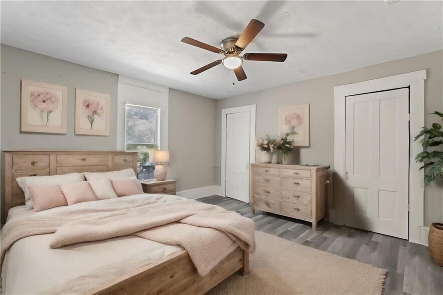 Building Photo - 212 W Quilly St