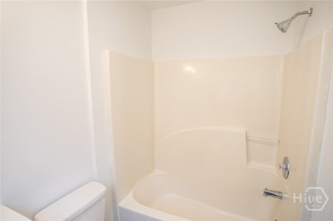 Building Photo - 1220 E 57th St