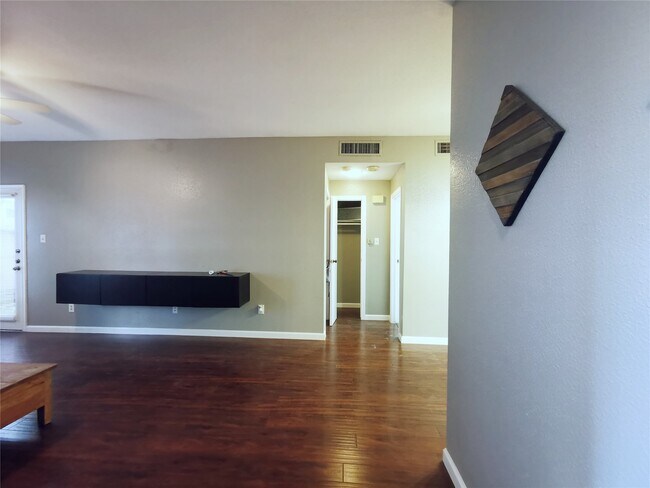 Building Photo - 7950 N Stadium Dr