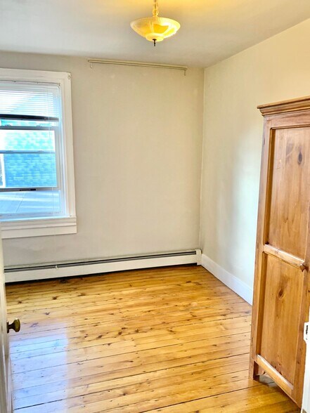 Building Photo - 40 E Transit St