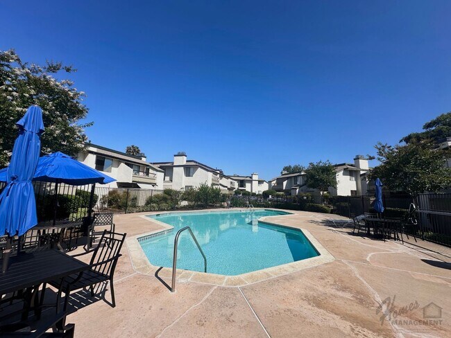 Building Photo - Homes Management - 1bd/1ba Vermont Villas ...