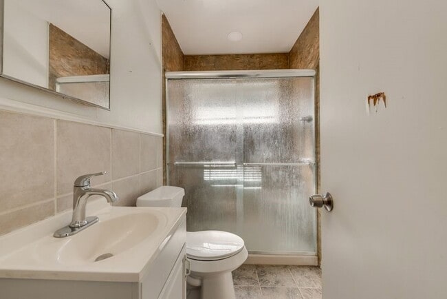Building Photo - 7704 Woodspan Dr