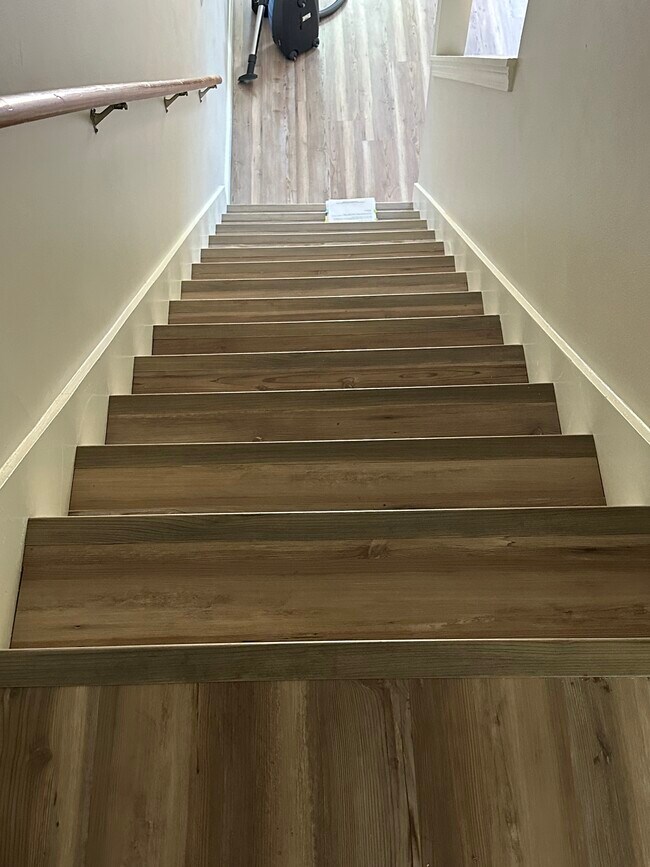 Building Photo - 45 Baxter Woods Trl