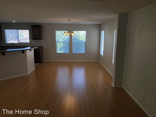 Building Photo - 4 br, 2.5 bath House - 5300 Welch Valley Ave.