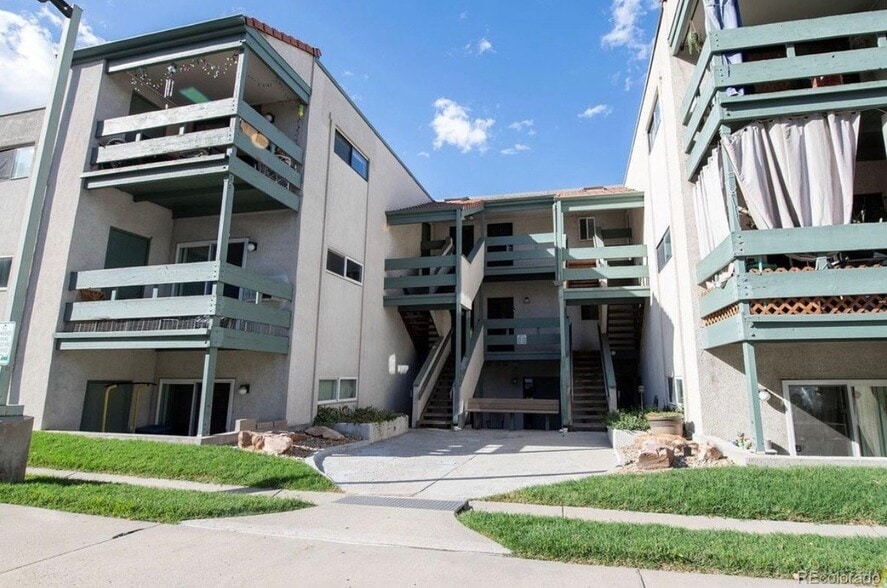 Building Photo - 7740 W 35th Ave