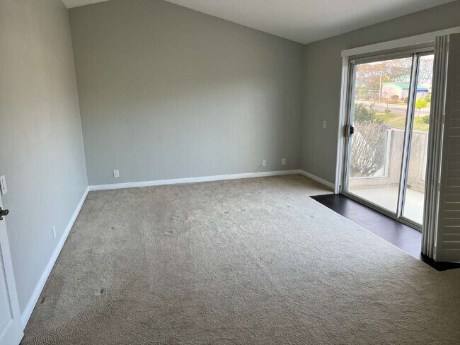 Building Photo - $4,500 - 4 Bed / 3 Bath House in Rancho Del Rey