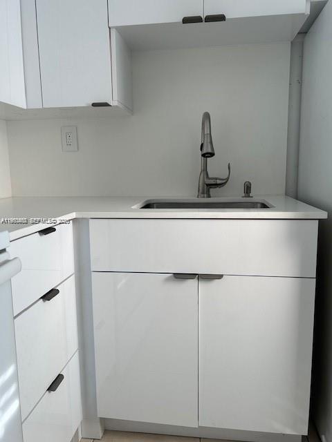 Building Photo - 2903 Point E Dr