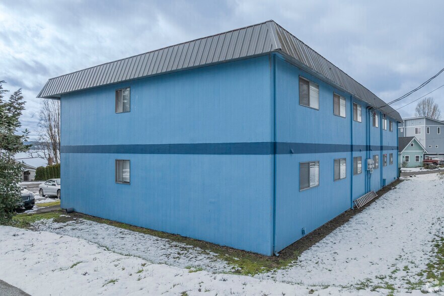 Building Photo - 811 Hayward Ave