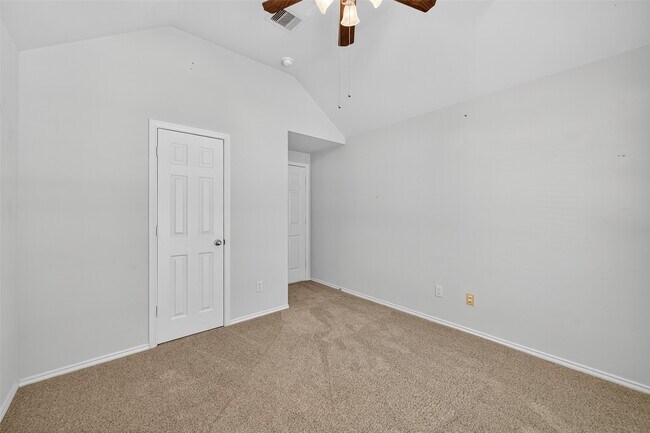 Building Photo - 17603 Burkhart Ridge Dr
