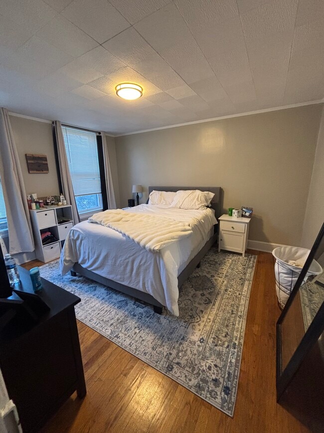 Bedroom 1 - 152 E James St