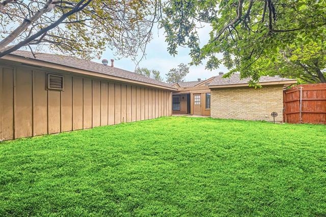 Building Photo - 3005 Saddlehead Dr