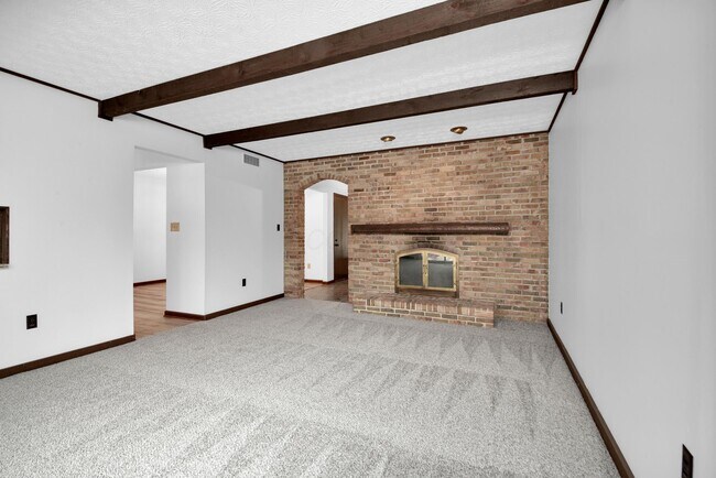 Building Photo - 9183 Indian Mound Ct NW