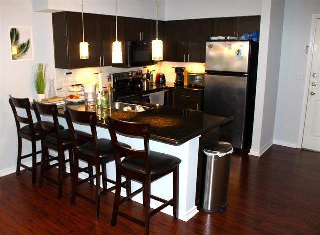 Building Photo - 3102 Kings Rd