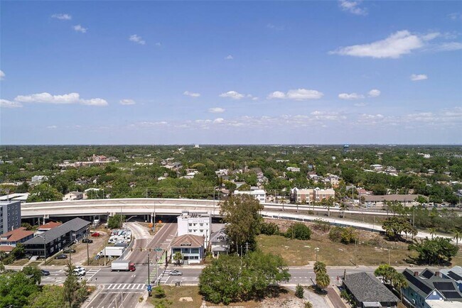 Building Photo - 777 3rd Ave N