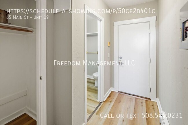 Building Photo - 65 Main St