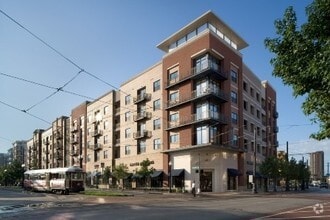 Building Photo - The Uptown