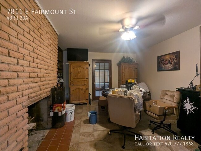 Building Photo - 7811 E Fairmount St