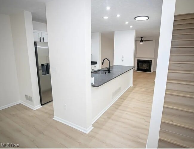 Building Photo - 2198 Noble Rd