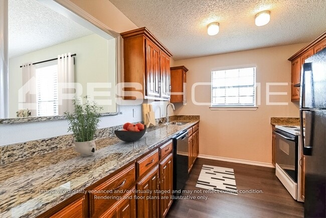 Building Photo - 209 Madre Cir
