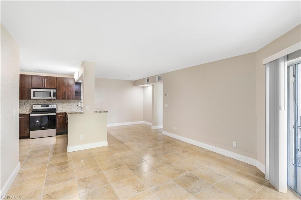 Building Photo - 108 Santa Clara Dr