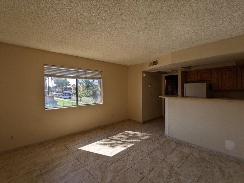 Building Photo - 3535 W Tierra Buena Ln